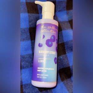 Bath&BodyWorks Blueberry Extract lotion (NEW)